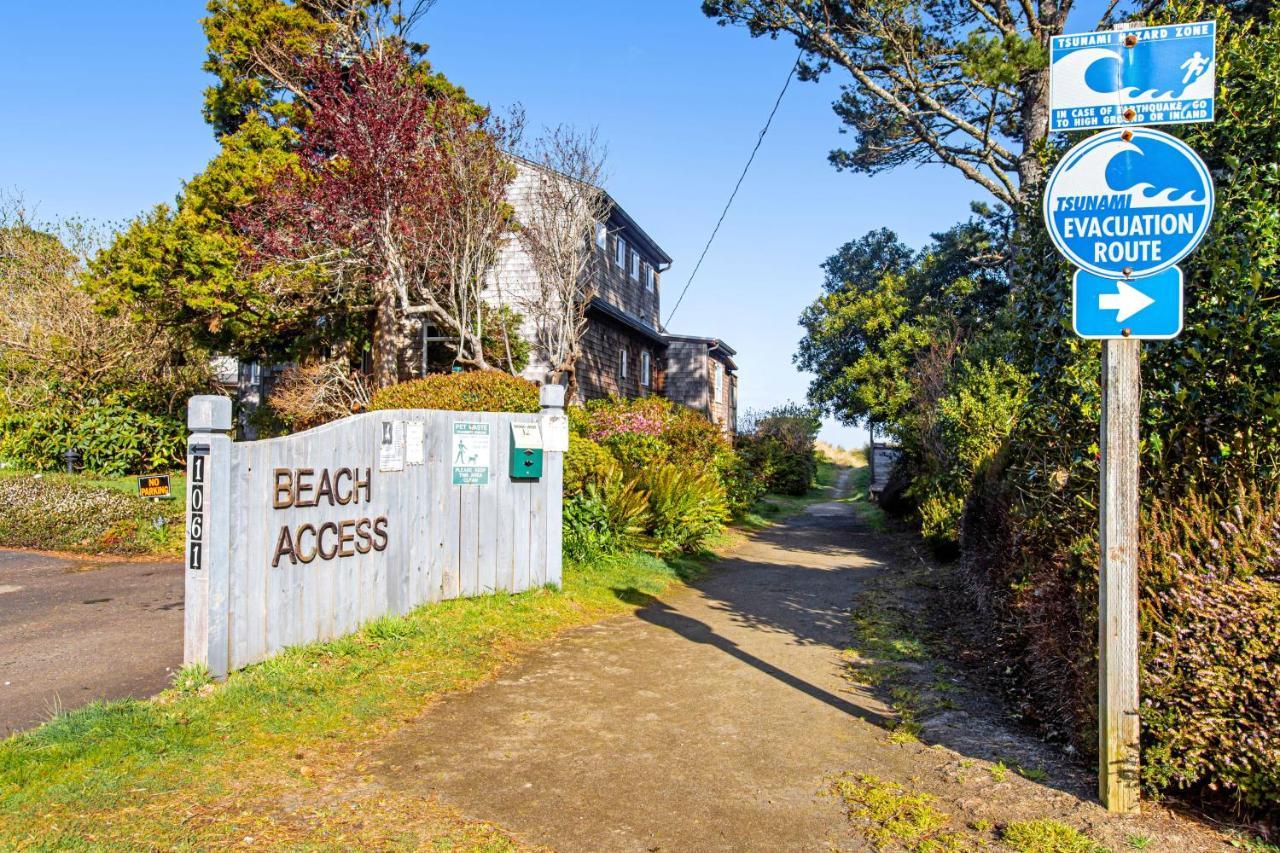 Villa Siletz Bay Getaway à Lincoln City Extérieur photo
